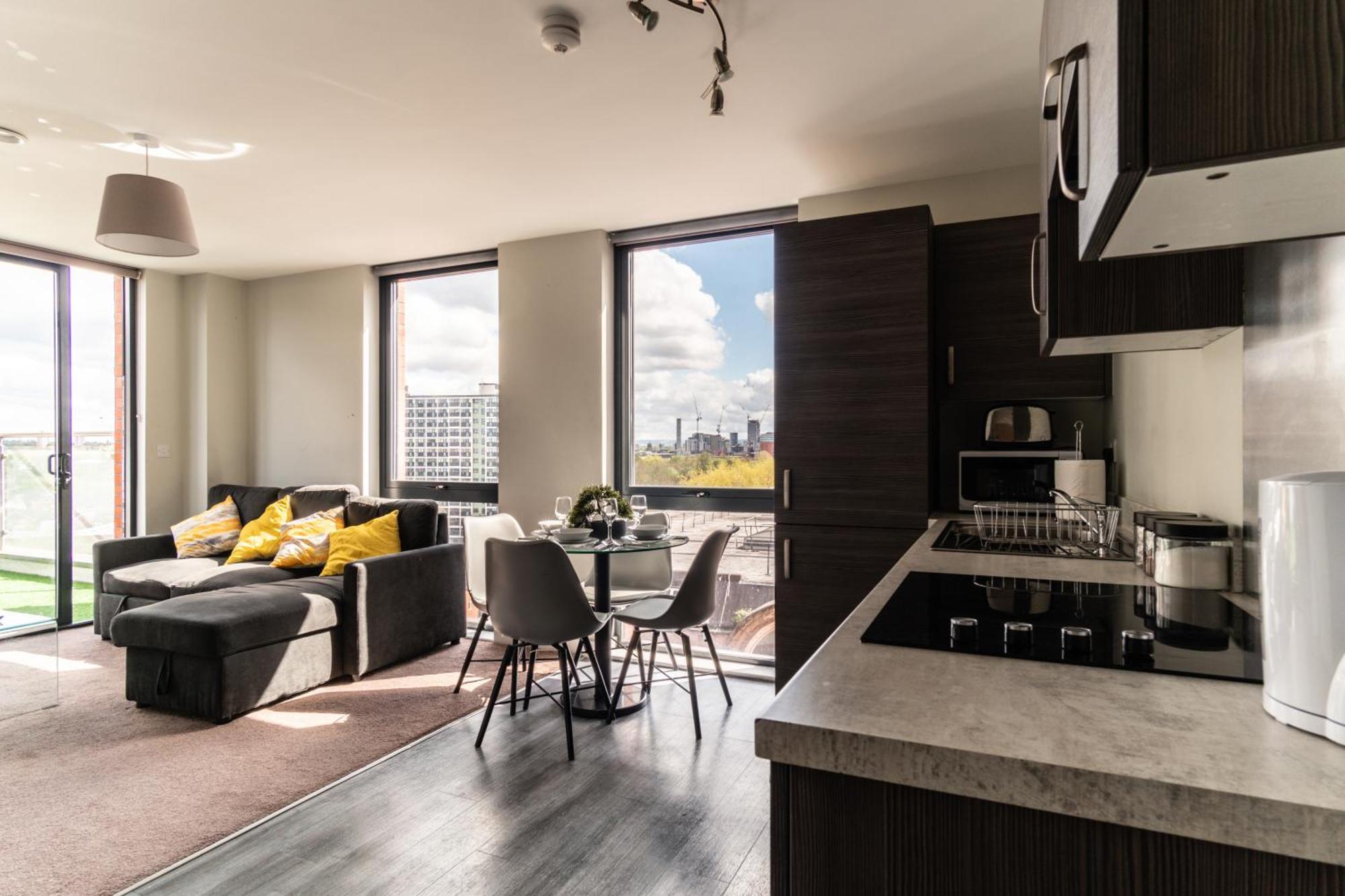 Prime Location 1 Bed Penthouse Apartment Manchester Exterior photo